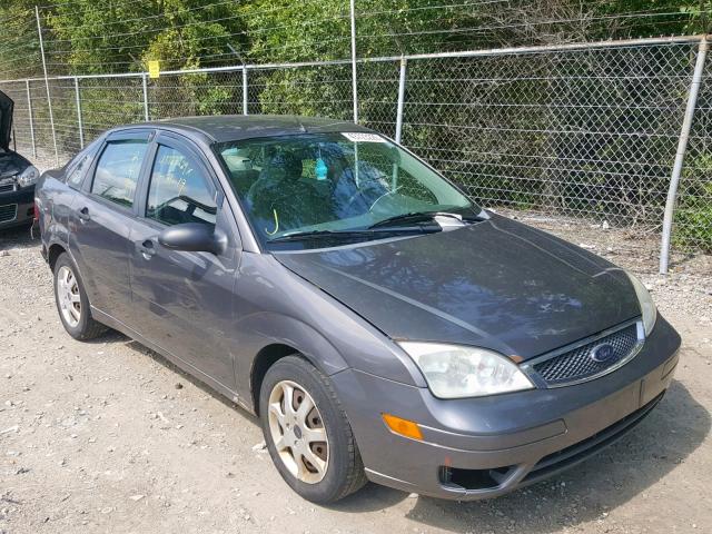 1FAFP34N15W202840 - 2005 FORD FOCUS ZX4 GRAY photo 1