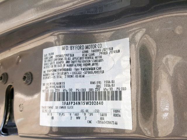 1FAFP34N15W202840 - 2005 FORD FOCUS ZX4 GRAY photo 10