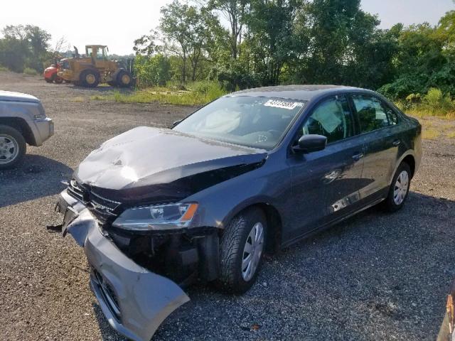 3VW2K7AJ8FM410227 - 2015 VOLKSWAGEN JETTA BASE GRAY photo 2