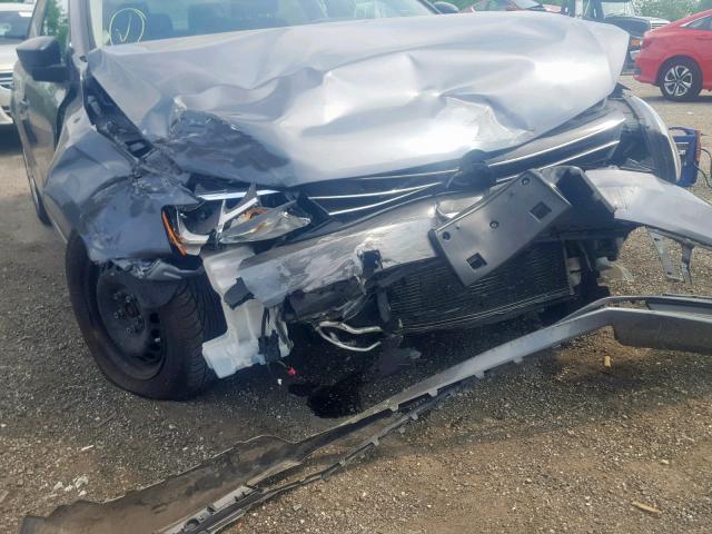 3VW2K7AJ8FM410227 - 2015 VOLKSWAGEN JETTA BASE GRAY photo 9