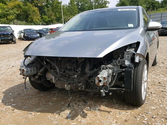 JM1BL1S51A1143498 - 2010 MAZDA 3 S SILVER photo 9