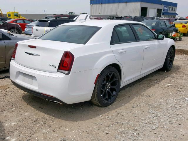 2C3CCABG8KH628847 - 2019 CHRYSLER 300 S WHITE photo 4