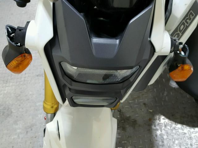 MLHJC7510J5010972 - 2018 HONDA GROM 125 WHITE photo 16