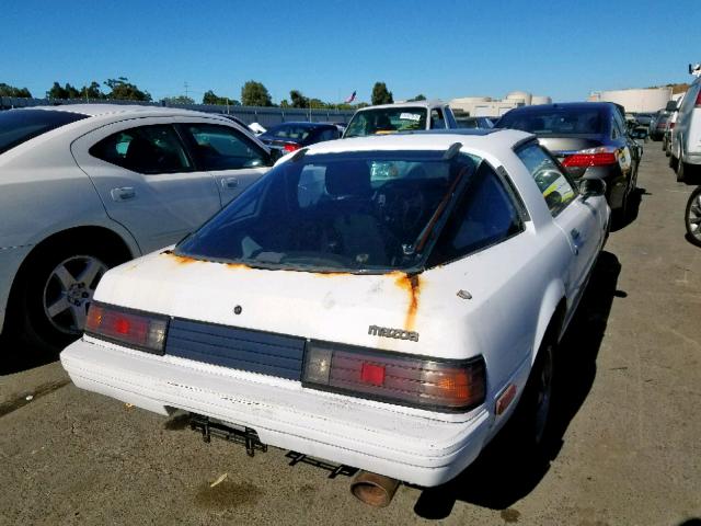 JM1FB3314E0833494 - 1984 MAZDA RX7 12A WHITE photo 4