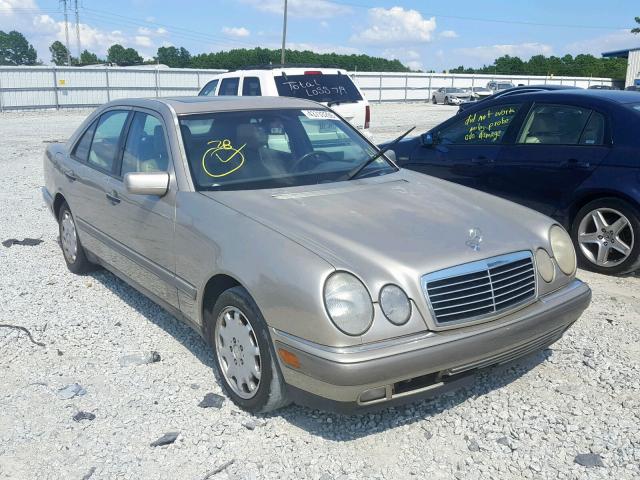 WDBJF55F7TJ020157 - 1996 MERCEDES-BENZ E 320 TWO TONE photo 1