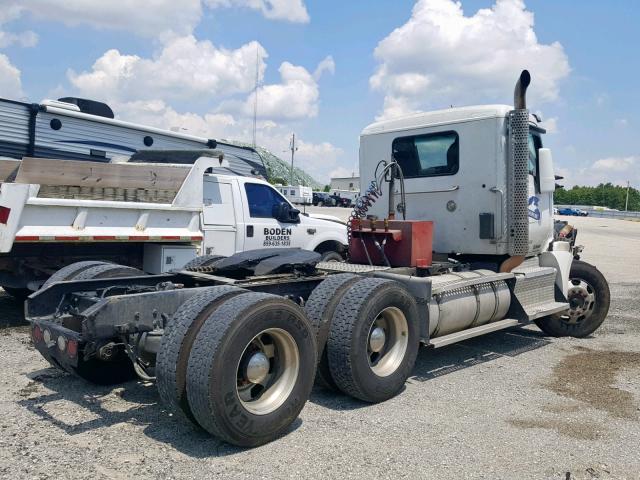 1XKZD49X5GJ106018 - 2016 KENWORTH CONSTRUCTI WHITE photo 4