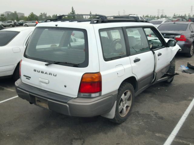JF1SF6558YG706916 - 2000 SUBARU FORESTER S WHITE photo 4