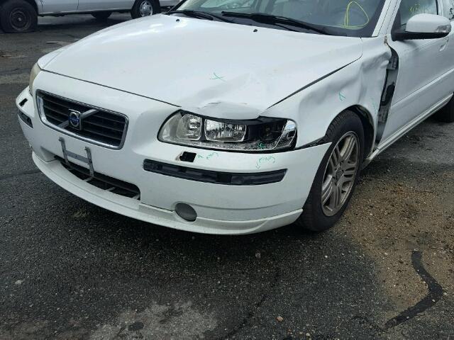 YV1RS592X92727659 - 2009 VOLVO S60 2.5T WHITE photo 9