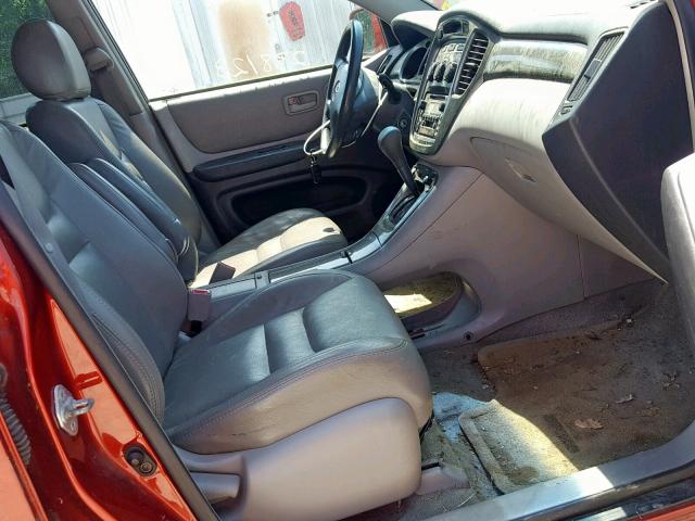 JTEGD21A630061875 - 2003 TOYOTA HIGHLANDER RED photo 5