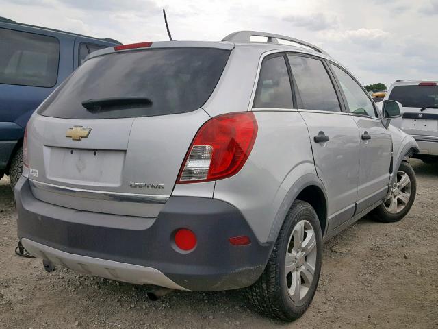 3GNAL2EK6FS519385 - 2015 CHEVROLET CAPTIVA LS SILVER photo 4