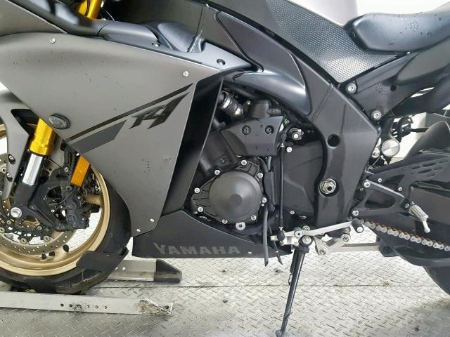 JYARN23Y9EA003739 - 2014 YAMAHA YZFR1 C GRAY photo 12