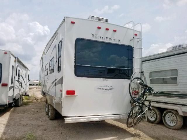 4YDF285209M730684 - 2009 KEYSTONE MONTANA CREAM photo 3