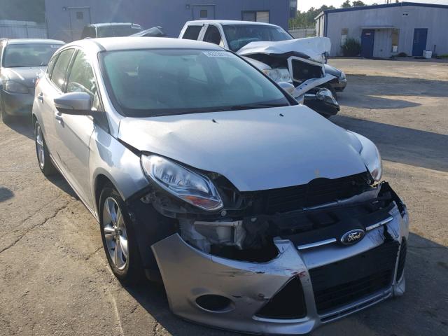 1FADP3K27EL174222 - 2014 FORD FOCUS SE SILVER photo 1