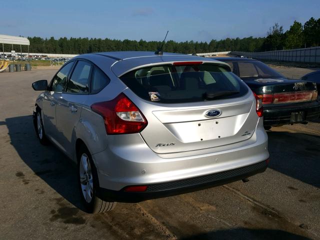 1FADP3K27EL174222 - 2014 FORD FOCUS SE SILVER photo 3