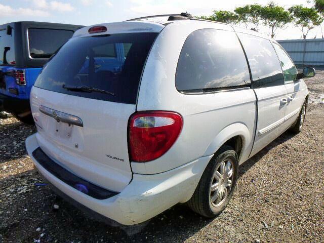 2A4GP54L16R627343 - 2006 CHRYSLER TOWN & COU WHITE photo 4