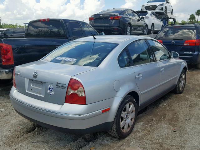 WVWBD63B45P035748 - 2005 VOLKSWAGEN PASSAT GLS SILVER photo 4