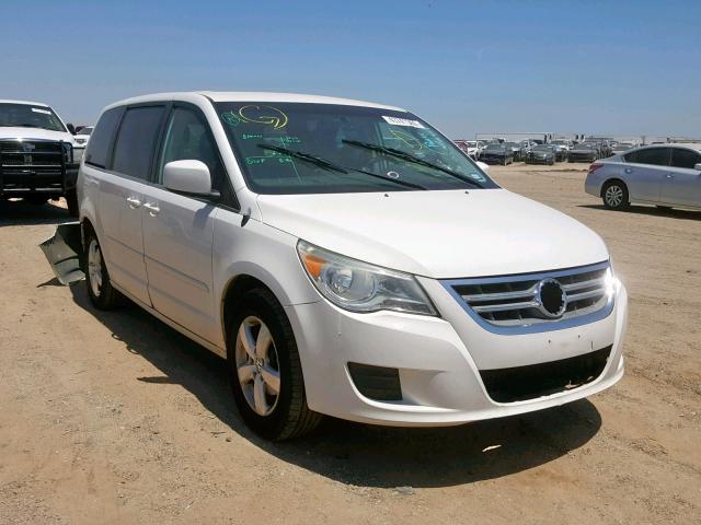 2V4RW3D11AR262844 - 2010 VOLKSWAGEN ROUTAN SE WHITE photo 1