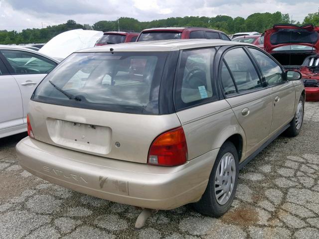 1G8ZK8271WZ196068 - 1998 SATURN SW2 GOLD photo 4