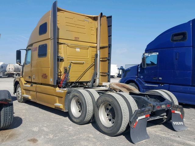 4V4NC9EH5CN536373 - 2012 VOLVO VN VNL GOLD photo 3