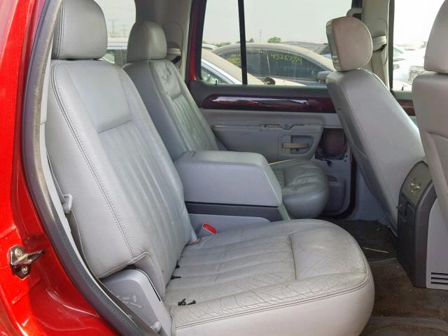 5LMEU88H24ZJ17849 - 2004 LINCOLN AVIATOR RED photo 6