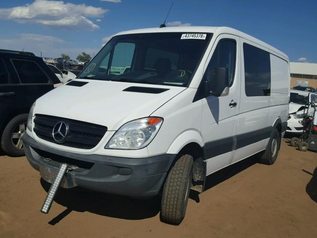 WD4PE7CC0C5656372 - 2012 MERCEDES-BENZ SPRINTER 2 WHITE photo 2