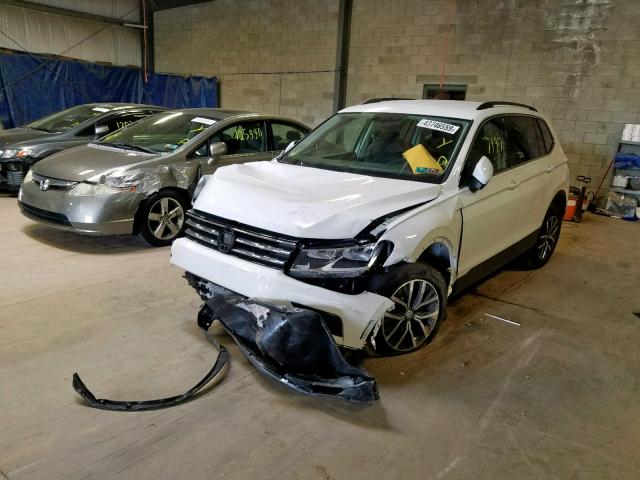 3VV2B7AXXKM091559 - 2019 VOLKSWAGEN TIGUAN SE WHITE photo 2