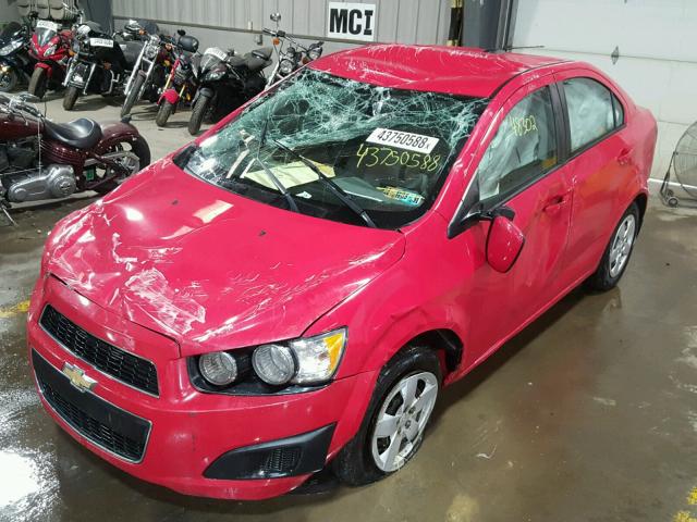 1G1JA5SG1F4216183 - 2015 CHEVROLET SONIC LS RED photo 2