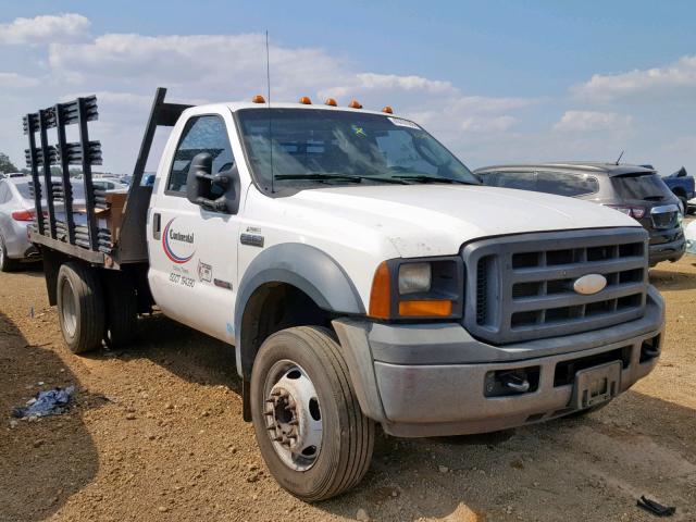 1FDAF56PX6ED88379 - 2006 FORD F550 SUPER WHITE photo 1