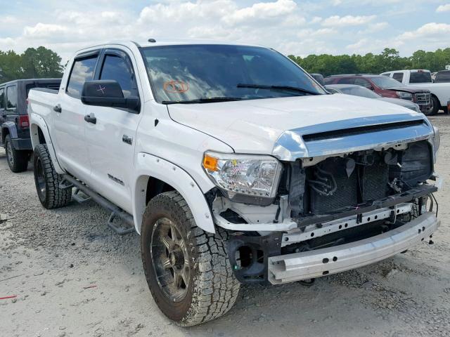 5TFDW5F17GX558054 - 2016 TOYOTA TUNDRA CRE WHITE photo 1