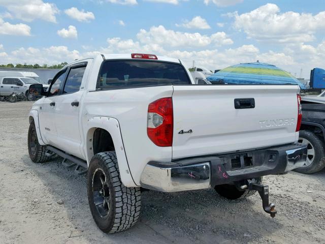 5TFDW5F17GX558054 - 2016 TOYOTA TUNDRA CRE WHITE photo 3