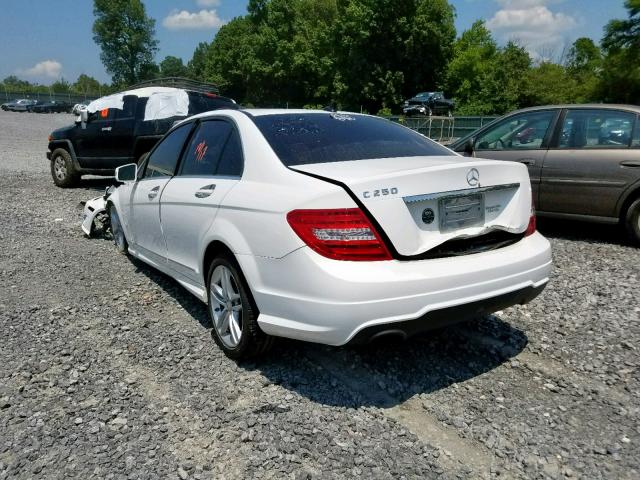 WDDGF4HB1EG243377 - 2014 MERCEDES-BENZ C 250 WHITE photo 3