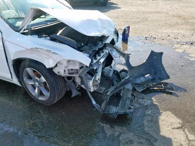 1G1ZC5E09CF296618 - 2012 CHEVROLET MALIBU 1LT 白色 照片 9