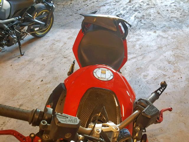 ZD4RAC017FS000965 - 2015 APRILIA SHIVER 750 RED photo 6