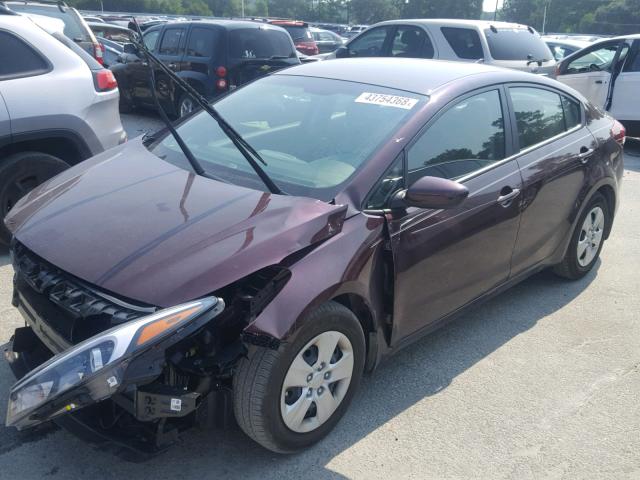 3KPFK4A72JE271898 - 2018 KIA FORTE LX MAROON photo 2