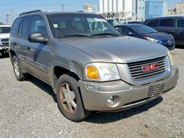 1GKDS13S522363596 - 2002 GMC ENVOY TAN photo 1