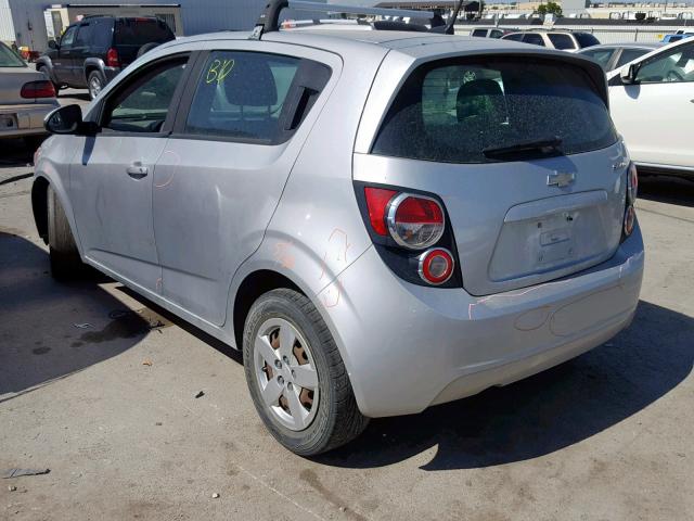 1G1JB6SH7D4128098 - 2013 CHEVROLET SONIC LS 银色 照片 3