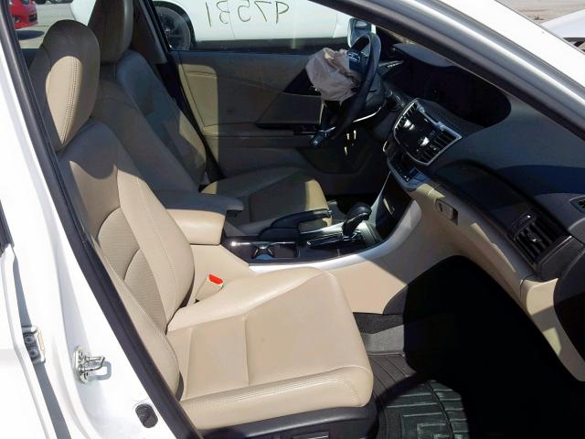 1HGCR3F83EA003916 - 2014 HONDA ACCORD EXL WHITE photo 5