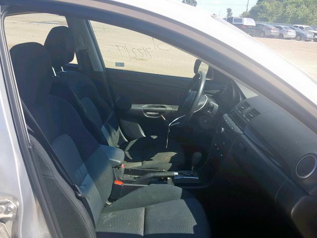 JM1BK12F281794161 - 2008 MAZDA 3 I SILVER photo 5