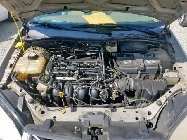 1FAHP34NX6W171873 - 2006 FORD FOCUS ZX4 GOLD photo 7