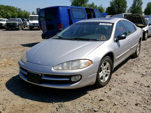 2B3HD56J2YH149720 - 2000 DODGE INTREPID E SILVER photo 2