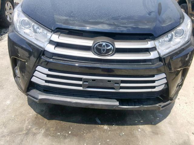 5TDJZRFH7JS542559 - 2018 TOYOTA HIGHLANDER BLACK photo 9