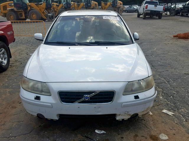 YV1RS612352468685 - 2005 VOLVO S60 WHITE photo 9