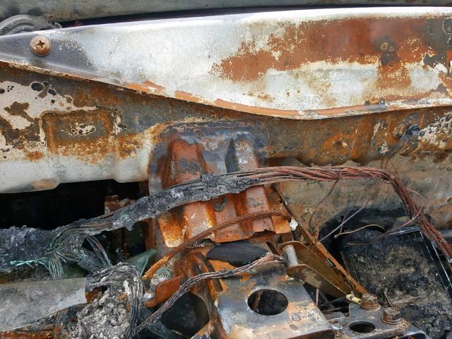 2CNBJ18U2N6902842 - 1992 GEO TRACKER BURN photo 8