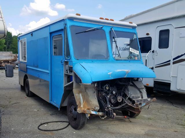 1GBHP32K3J3325499 - 1988 CHEVROLET P30 BLUE photo 1