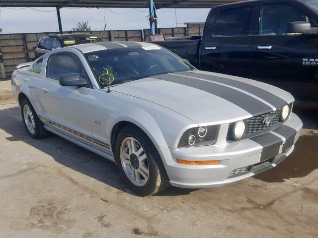 1ZVFT82H475204796 - 2007 FORD MUSTANG GT SILVER photo 1