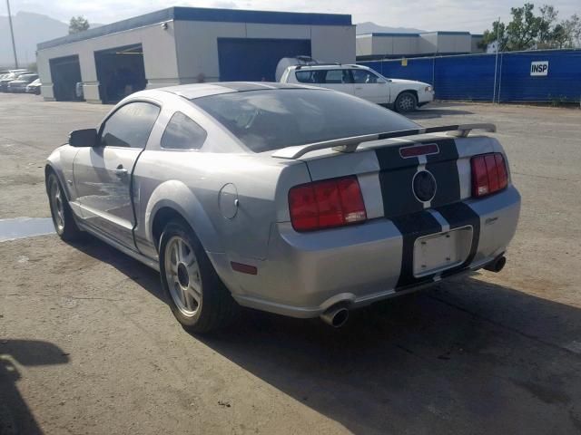 1ZVFT82H475204796 - 2007 FORD MUSTANG GT SILVER photo 3