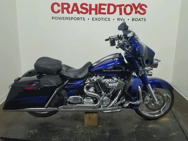 1HD1PXF15HB956677 - 2017 HARLEY-DAVIDSON FLHXSE CVO BLUE photo 1