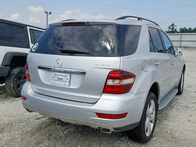 4JGBB2FB1BA649211 - 2011 MERCEDES-BENZ ML 350 BLU SILVER photo 4