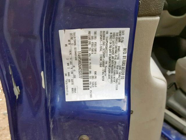 1FAHP34N26W232777 - 2006 FORD FOCUS ZX4 BLUE photo 10