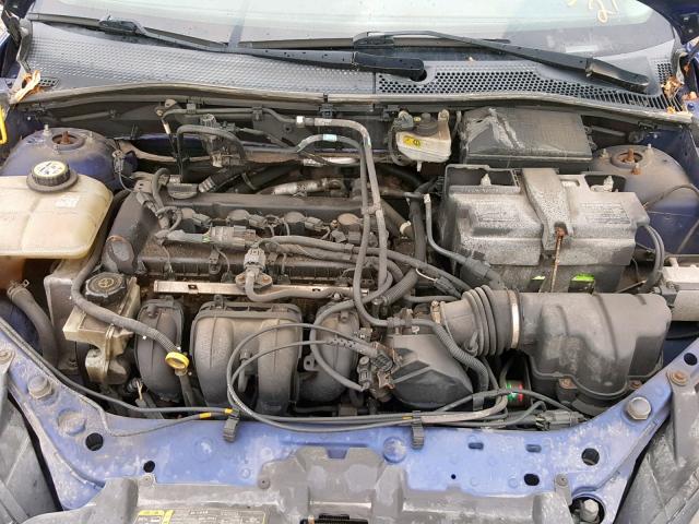 1FAHP34N26W232777 - 2006 FORD FOCUS ZX4 BLUE photo 7